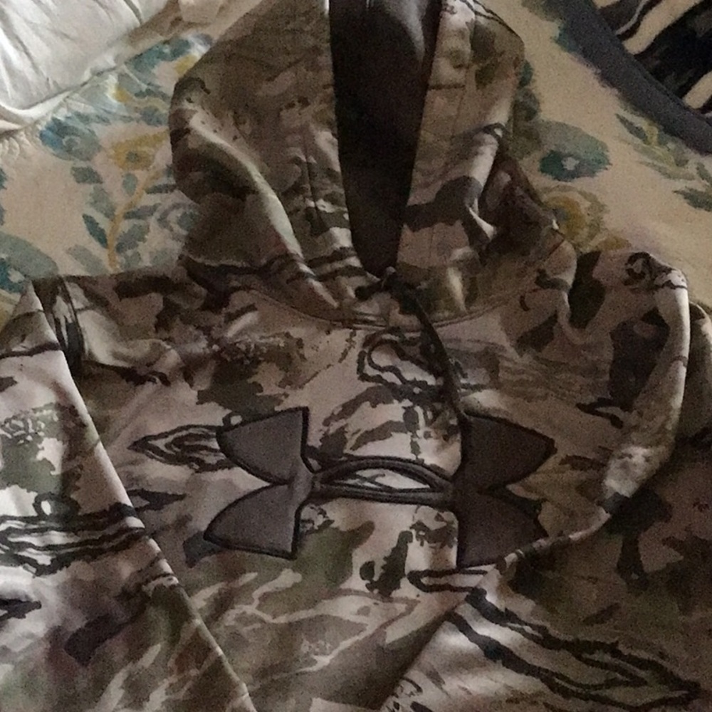 Under Armour hoodie
